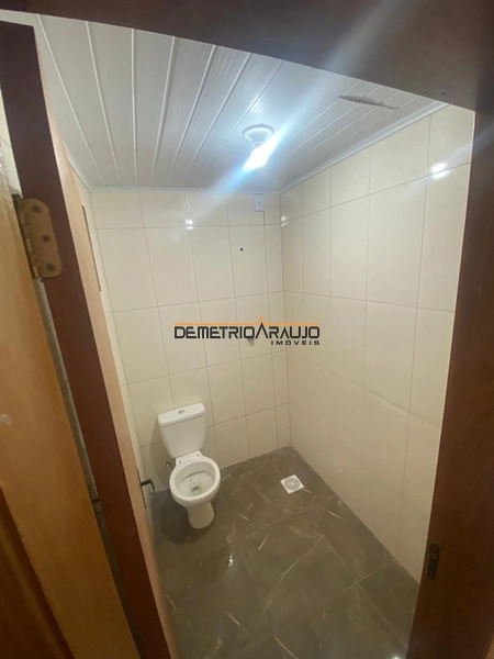 Casa Geminada com 2 Quartos, Suíte, 2 Pátios e Garagem – Algarve: 8ª foto da galeria de imagens do imóvel