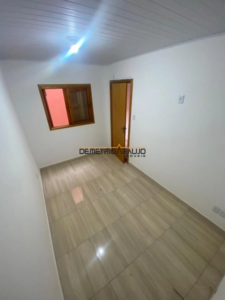 Casa Geminada com 2 Quartos, Suíte, 2 Pátios e Garagem – Algarve: 9ª foto da galeria de imagens do imóvel