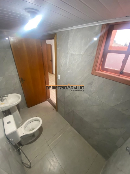 Casa dois dormitórios: 3ª foto da galeria de imagens do imóvel