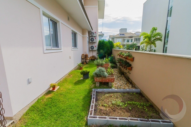 Linda casa em Condomínio Fechado em Santo Antônio: 37ª foto da galeria de imagens do imóvel