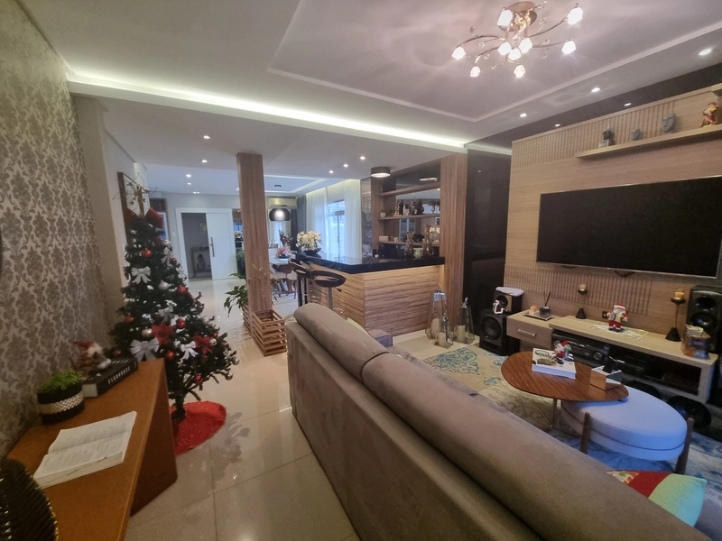 Casa no Estreito com 4 quartos sendo 1 suíte: 7ª foto da galeria de imagens do imóvel