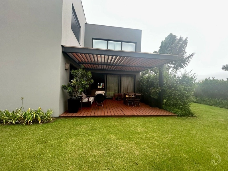 Linda casa em condomínio fechado em Cacupé: 31ª foto da galeria de imagens do imóvel