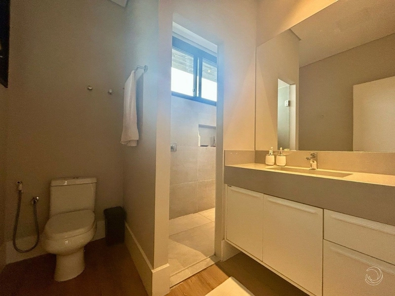 Linda casa em condomínio fechado em Cacupé: 19ª foto da galeria de imagens do imóvel