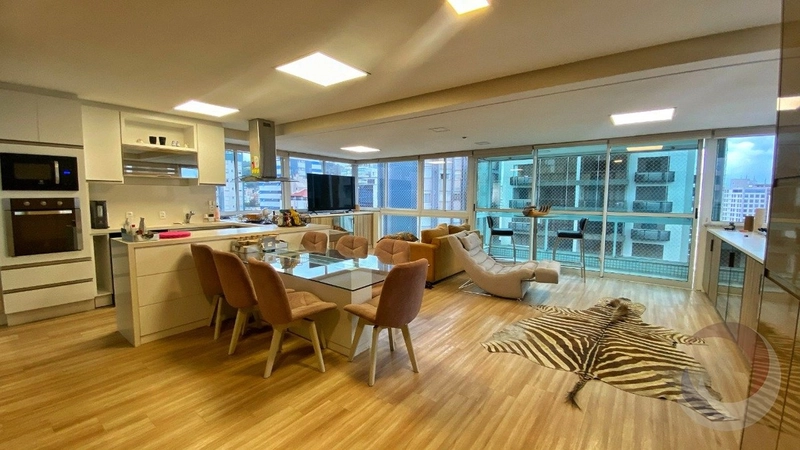Linda cobertura duplex no Centro: 1ª foto da galeria de imagens do imóvel