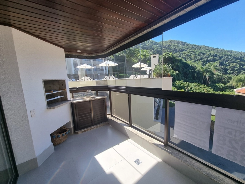 Apartamento mobiliado na Praia Brava, com 2 quartos e 2 vg: 6ª foto da galeria de imagens do imóvel