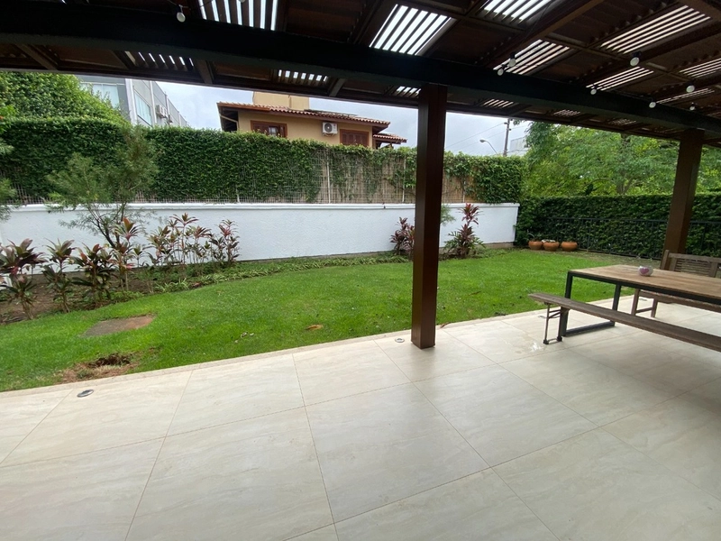 Linda casa em condomínio fechado na Lagoa da Conceição: 26ª foto da galeria de imagens do imóvel
