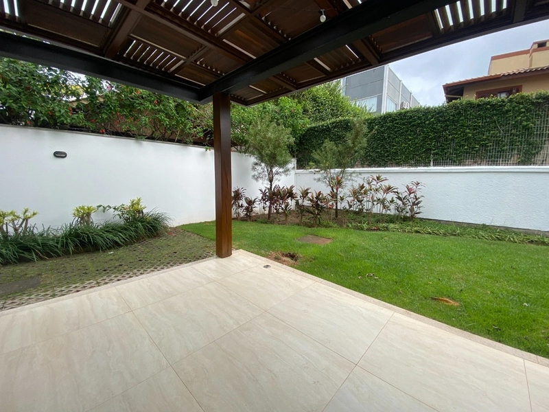Linda casa em condomínio fechado na Lagoa da Conceição: 15ª foto da galeria de imagens do imóvel