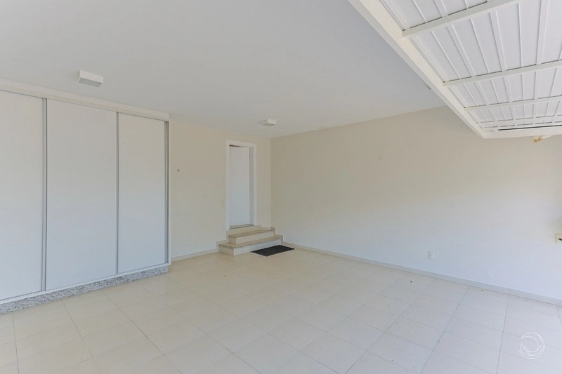 Linda casa em condomínio fechado em Cacupé: 37ª foto da galeria de imagens do imóvel