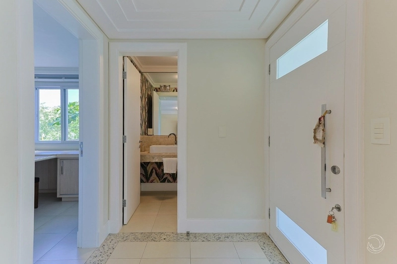 Linda casa em condomínio fechado em Cacupé: 8ª foto da galeria de imagens do imóvel