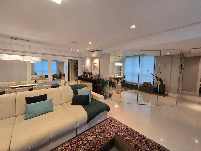 Lindo apartamento em frente ao Colégio Catarinense: 8ª foto da galeria de imagens do imóvel