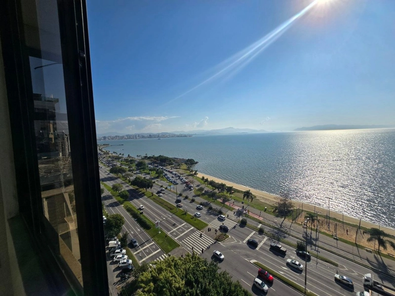 Apartamento na Beira Mar com 4 quartos sendo 2 suítes e 2 vg livres: 61ª foto da galeria de imagens do imóvel