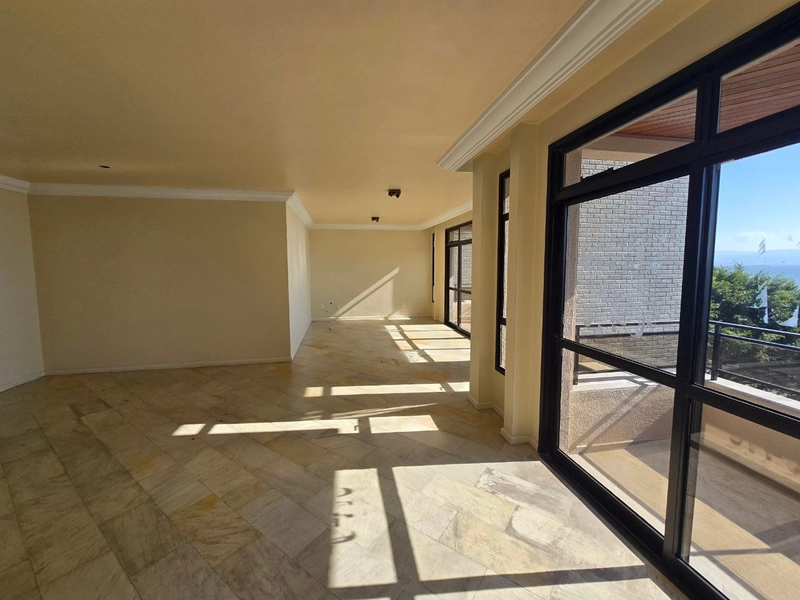 Apartamento na Beira Mar com 4 quartos sendo 2 suítes e 2 vg livres: 4ª foto da galeria de imagens do imóvel