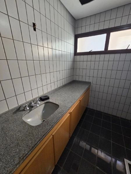 Apartamento na Beira Mar com 4 quartos sendo 2 suítes e 2 vg livres: 42ª foto da galeria de imagens do imóvel