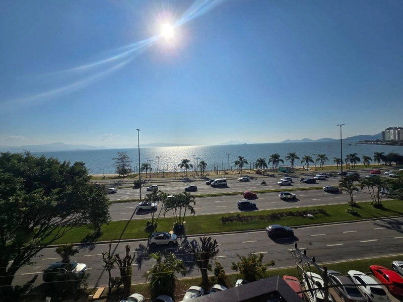 Apartamento na Beira Mar com 4 quartos sendo 2 suítes e 2 vg livres: 11ª foto da galeria de imagens do imóvel