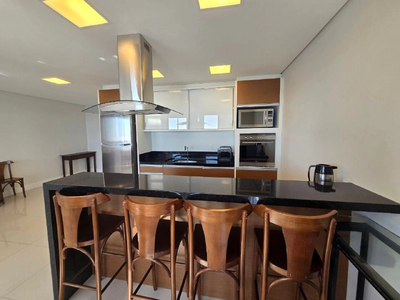 Apartamento na Beira Mar com 4 quartos sendo 2 suítes e 2 vg livres: 55ª foto da galeria de imagens do imóvel