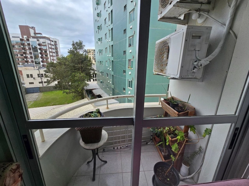 Apartamento em Coqueiros com 3 quartos sendo 1 suíte e 1 vg livre: 10ª foto da galeria de imagens do imóvel
