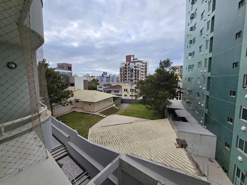 Apartamento em Coqueiros com 3 quartos sendo 1 suíte e 1 vg livre: 11ª foto da galeria de imagens do imóvel