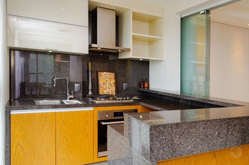 Apartamento com 3 suítes e 4 vagas de garagem no Centro: 10ª foto da galeria de imagens do imóvel