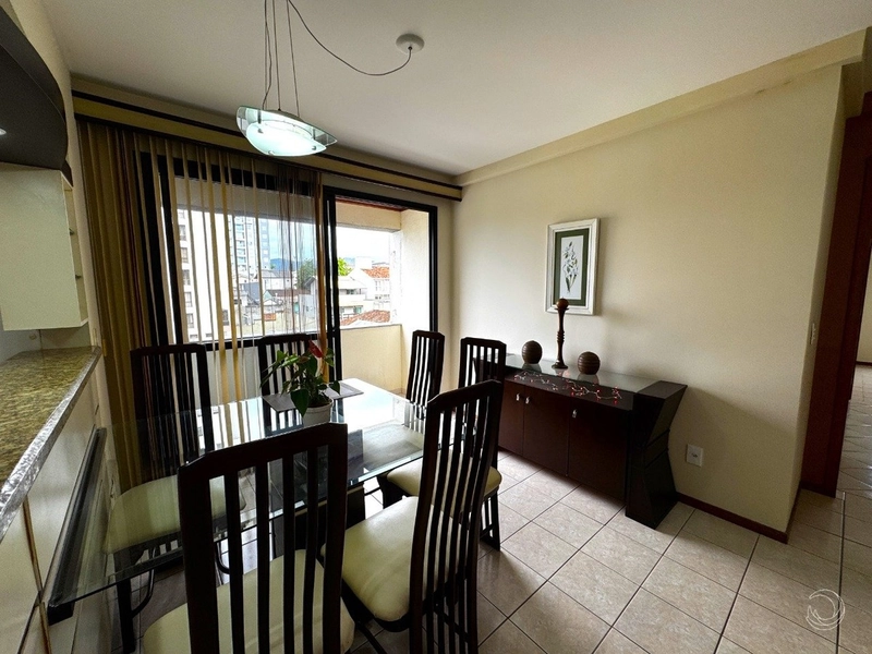 Apartamento na Agronômica com 3 quartos sendo 1 suíte: 10ª foto da galeria de imagens do imóvel