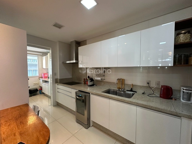 Apartamento com 3 suítes no Centro: 13ª foto da galeria de imagens do imóvel
