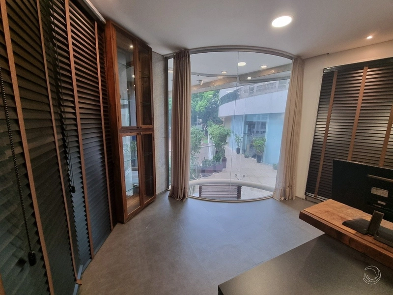 Excelente loja comercial na Avenida Trompowsky com vaga de garagem: 10ª foto da galeria de imagens do imóvel