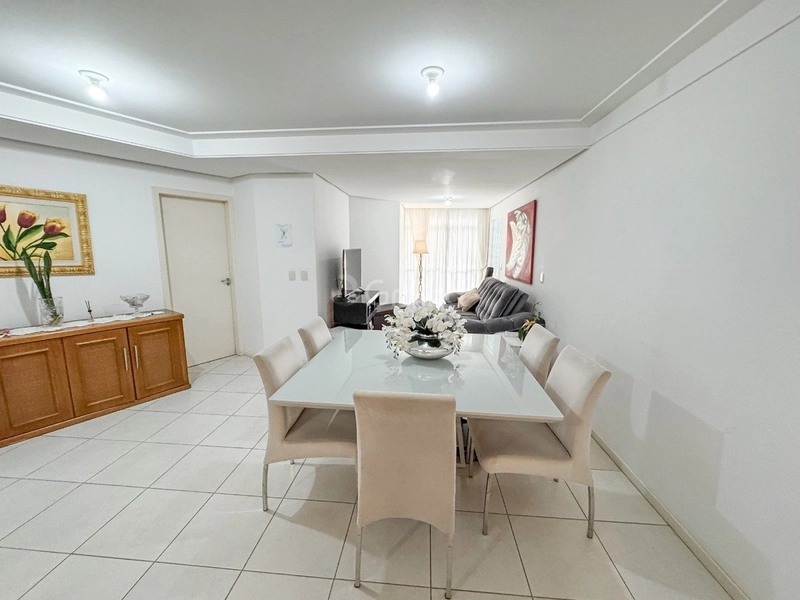 Apartamento com 3 quartos sendo 1 suíte e 2 vagas de garagem: 3ª foto da galeria de imagens do imóvel