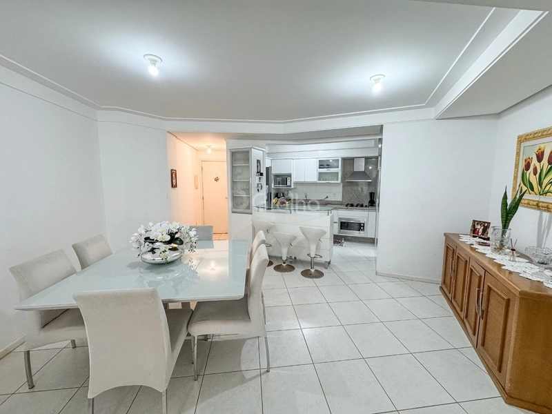 Apartamento com 3 quartos sendo 1 suíte e 2 vagas de garagem: 5ª foto da galeria de imagens do imóvel