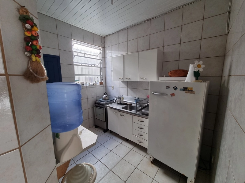 Apartamento com 2 dormitórios próximo a praia de Canasvieiras: 16ª foto da galeria de imagens do imóvel
