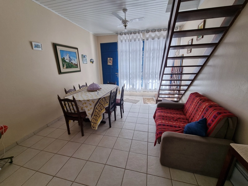 Apartamento com 2 dormitórios próximo a praia de Canasvieiras: 4ª foto da galeria de imagens do imóvel