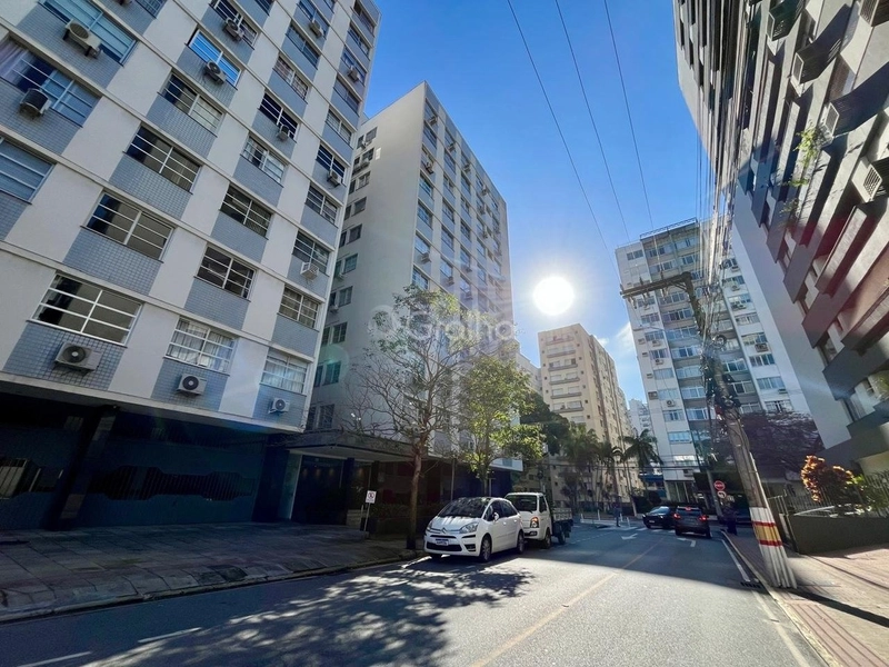 Apartamento com 3 quartos próximo Colégio Catarinense: 29ª foto da galeria de imagens do imóvel