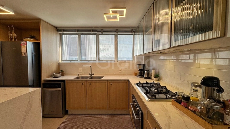 Apartamento com 4 quartos sendo 2 suítes reformado na Beira Mar: 17ª foto da galeria de imagens do imóvel