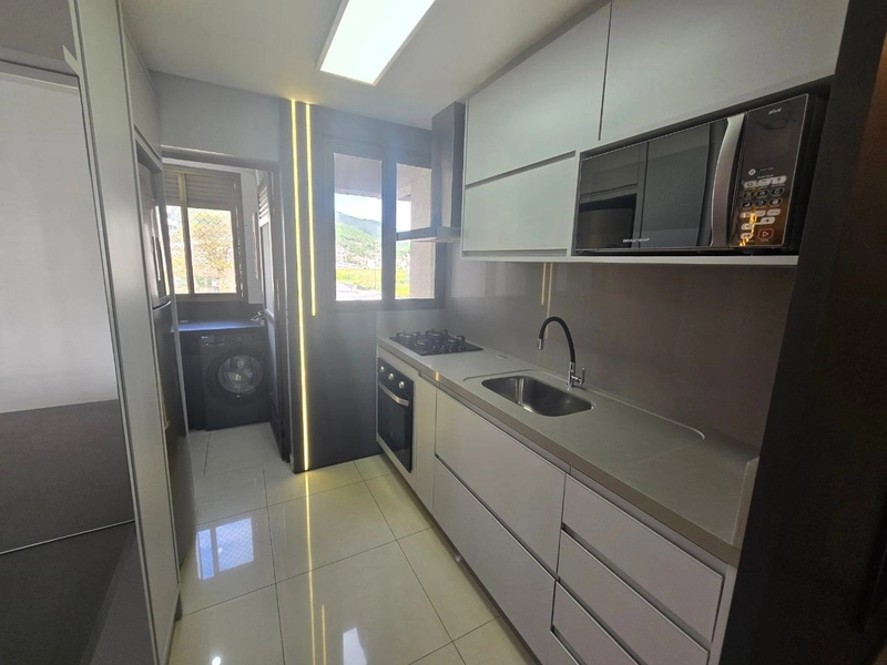 Apartamento mobiliado de 2 quartos e 2 vagas de garagem: 12ª foto da galeria de imagens do imóvel