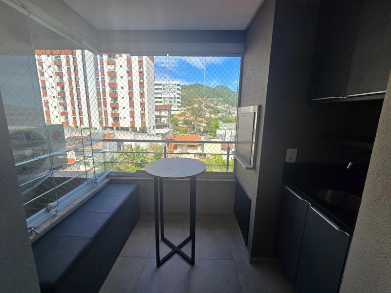 Apartamento mobiliado de 2 quartos e 2 vagas de garagem: 7ª foto da galeria de imagens do imóvel