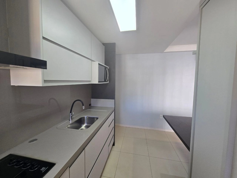 Apartamento mobiliado de 2 quartos e 2 vagas de garagem: 16ª foto da galeria de imagens do imóvel