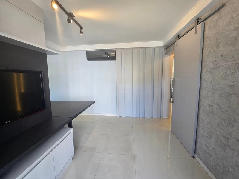Apartamento mobiliado de 2 quartos e 2 vagas de garagem: 5ª foto da galeria de imagens do imóvel