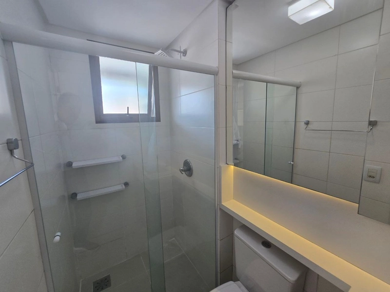 Apartamento mobiliado de 2 quartos e 2 vagas de garagem: 30ª foto da galeria de imagens do imóvel
