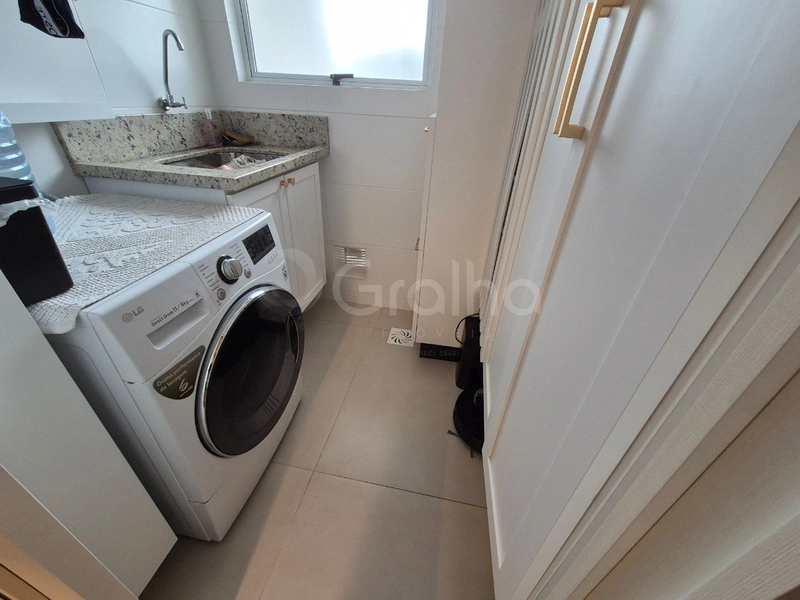 Lindo apartamento na Agronômica com 3 dormitórios e 2 vagas: 11ª foto da galeria de imagens do imóvel