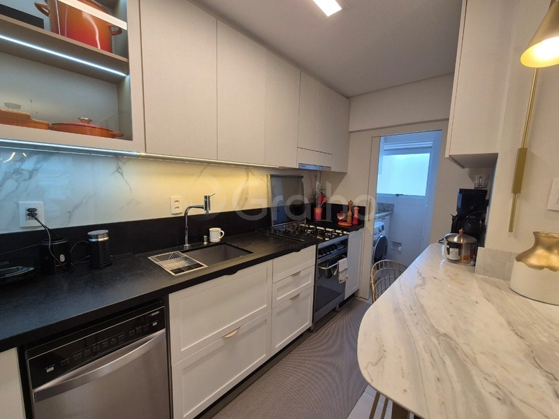 Lindo apartamento na Agronômica com 3 dormitórios e 2 vagas: 9ª foto da galeria de imagens do imóvel