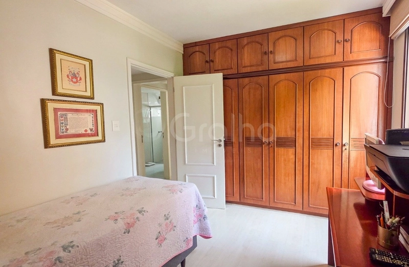 Apartamento de 3 quartos na Rua Bocaiuva, próximo a nova marina: 17ª foto da galeria de imagens do imóvel