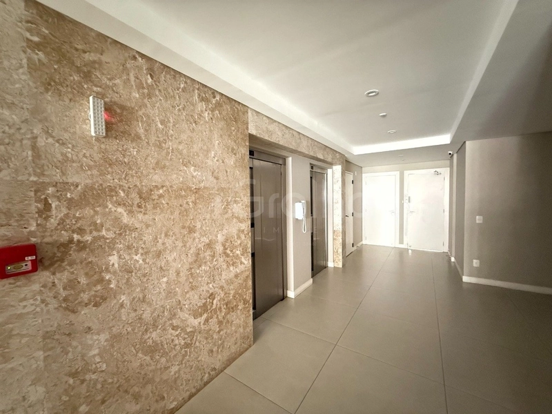 Apartamento com 3 dormitórios (1 suíte) no Centro de Florianópolis.: 31ª foto da galeria de imagens do imóvel