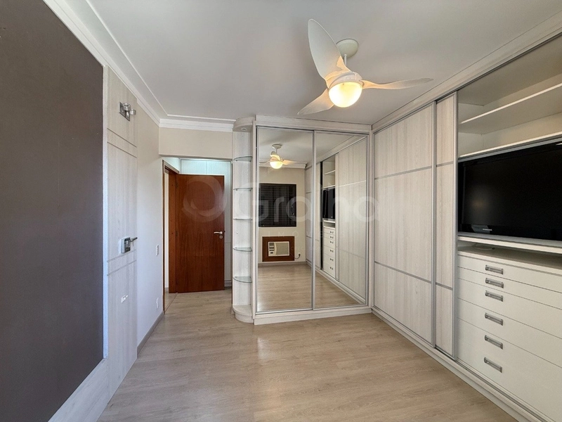 Apartamento com 3 dormitórios (1 suíte) no Centro de Florianópolis.: 18ª foto da galeria de imagens do imóvel