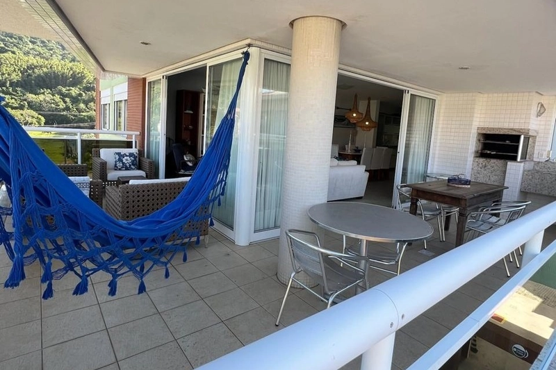 APARTAMENTO EM CONDOMÍNIO DE LUXO DE 3 QUARTOS (1 SUÍTE) NA BRAVA: 5ª foto da galeria de imagens do imóvel