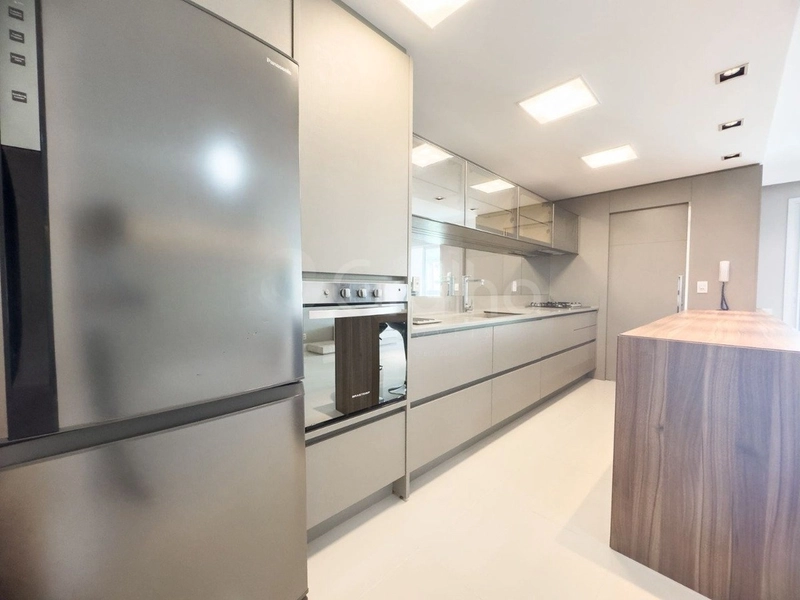 Apartamento de 101m² com 2 suítes na Agronômica: 10ª foto da galeria de imagens do imóvel