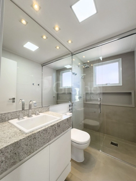 Apartamento de 101m² com 2 suítes na Agronômica: 18ª foto da galeria de imagens do imóvel