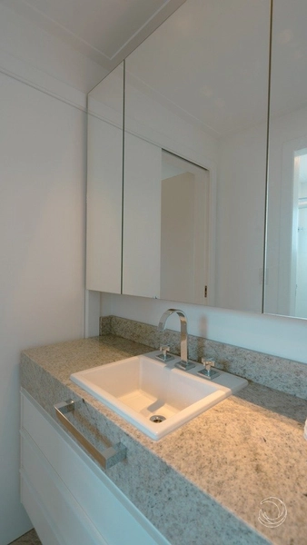 Apartamento de 128m² com 3 quartos sendo 1 suíte e 2 demi-suítes: 22ª foto da galeria de imagens do imóvel