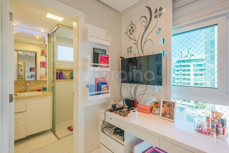 Apartamento mobiliado com 3 suítes, sacada com churrasqueira e 2 vagas: 21ª foto da galeria de imagens do imóvel