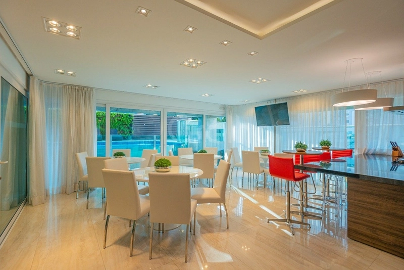Apartamento mobiliado com 3 suítes, sacada com churrasqueira e 2 vagas: 34ª foto da galeria de imagens do imóvel