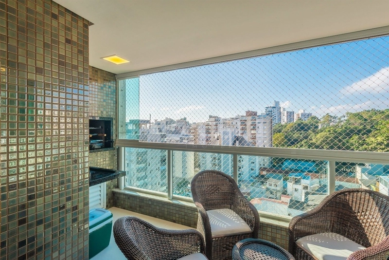 Apartamento mobiliado com 3 suítes, sacada com churrasqueira e 2 vagas: 6ª foto da galeria de imagens do imóvel