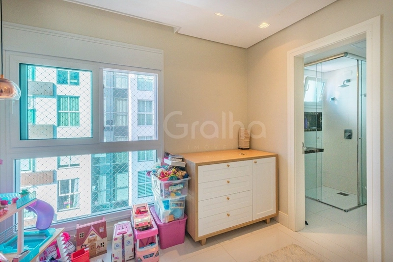 Apartamento mobiliado com 3 suítes, sacada com churrasqueira e 2 vagas: 17ª foto da galeria de imagens do imóvel
