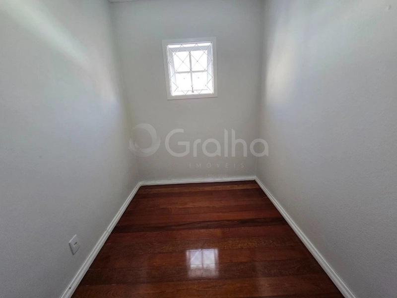 Casa residencial/comercial em Coqueiros com 4 quartos sendo 2 suítes: 34ª foto da galeria de imagens do imóvel